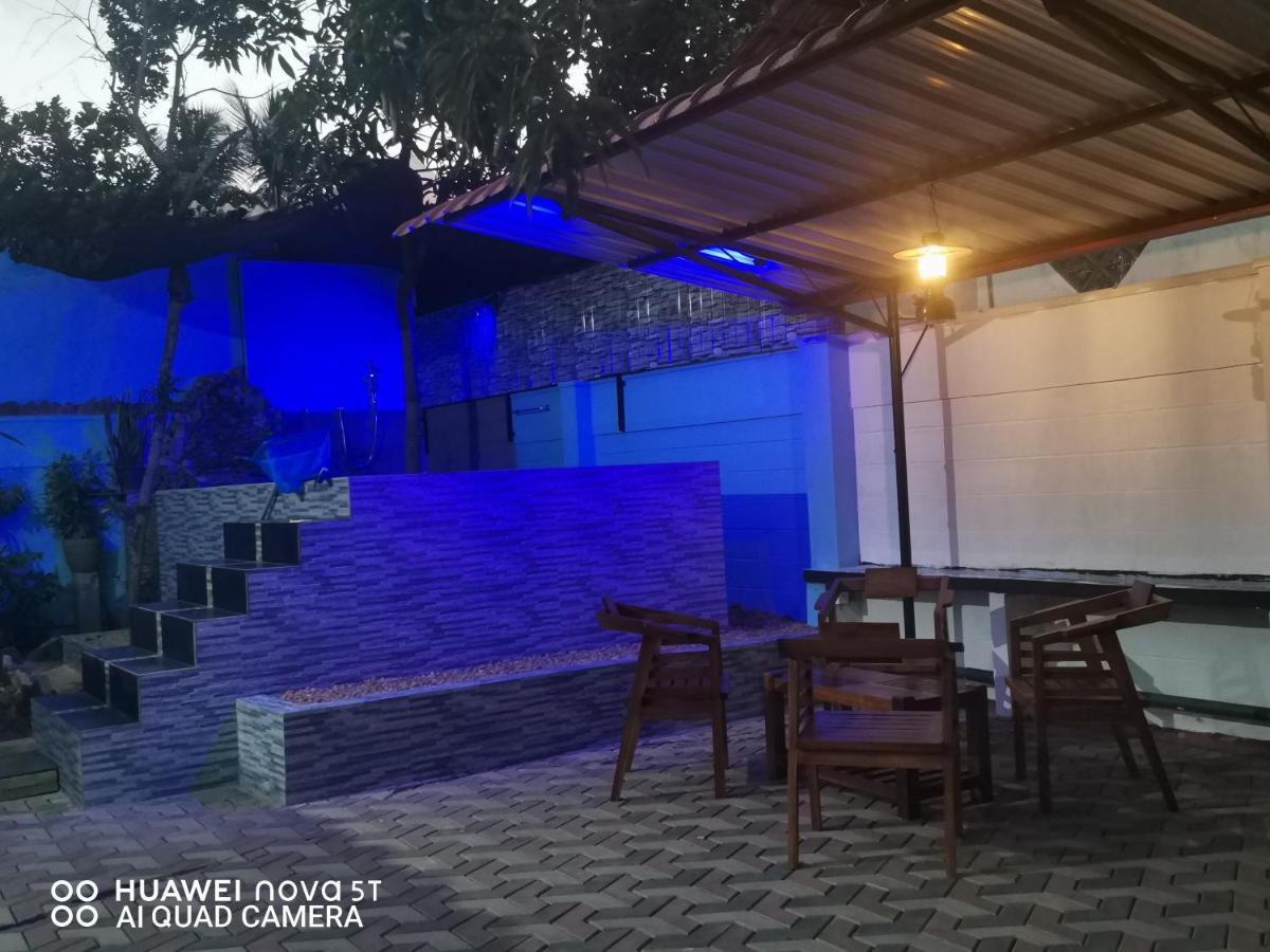 Bee Cottage Negombo Exterior photo
