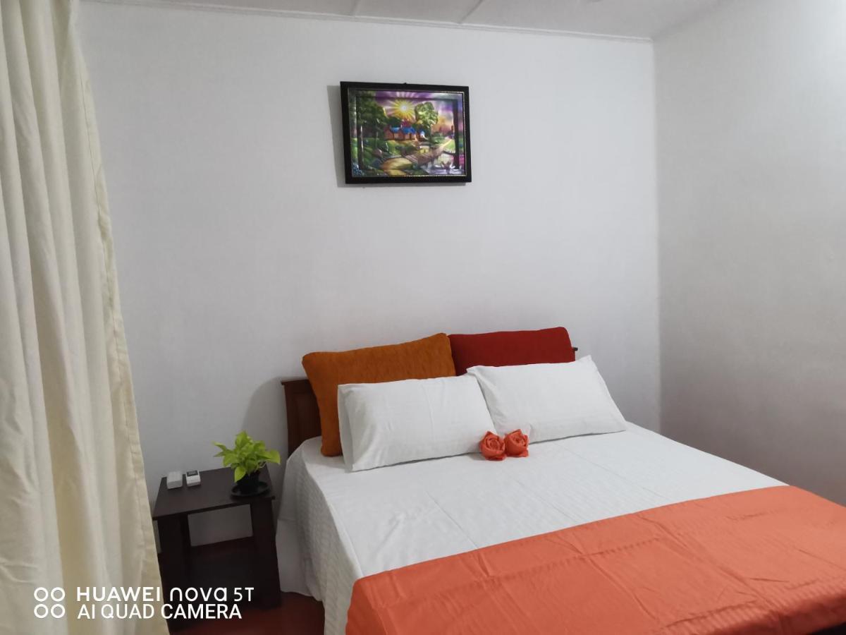 Bee Cottage Negombo Exterior photo